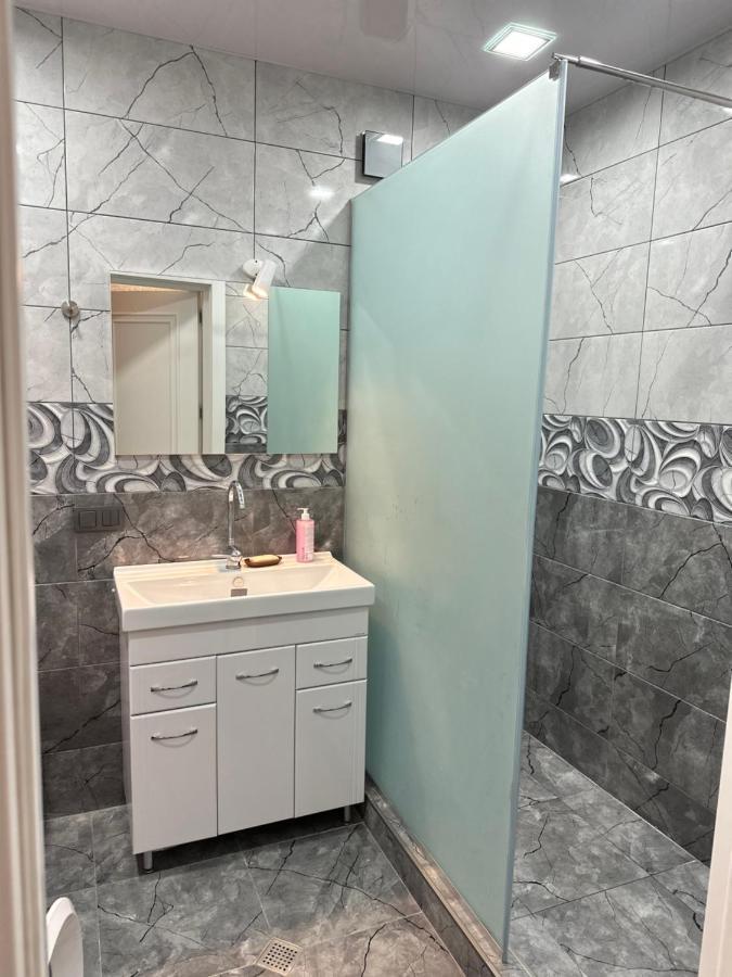 4 Bedroom Suite Apartment Ln Tbilisi City 외부 사진